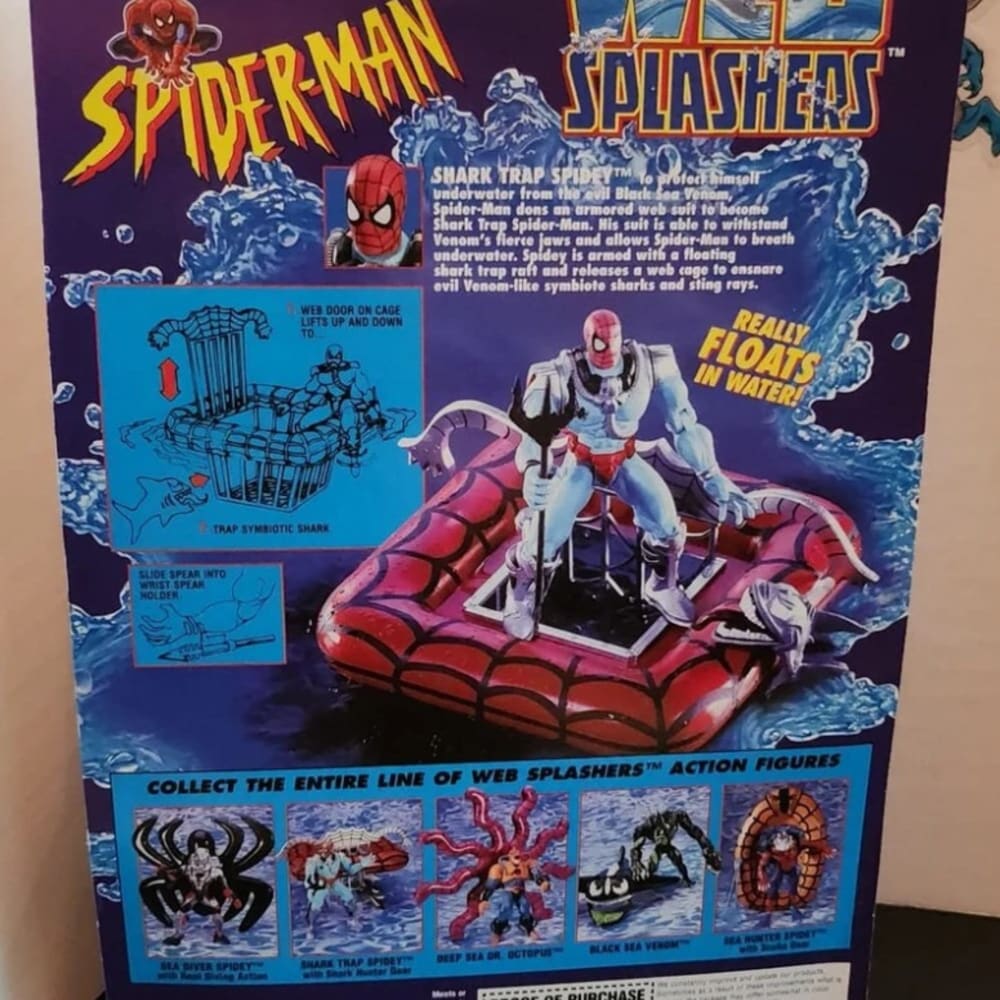 1997 Toy Biz Spider-Man Web Splashers Shark Trap Spidey Action Figure New Sealed Package